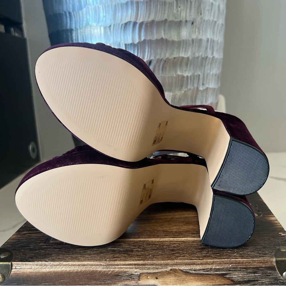Draper James Paloma Platform Heels in Burgundy - Picture 11 of 12